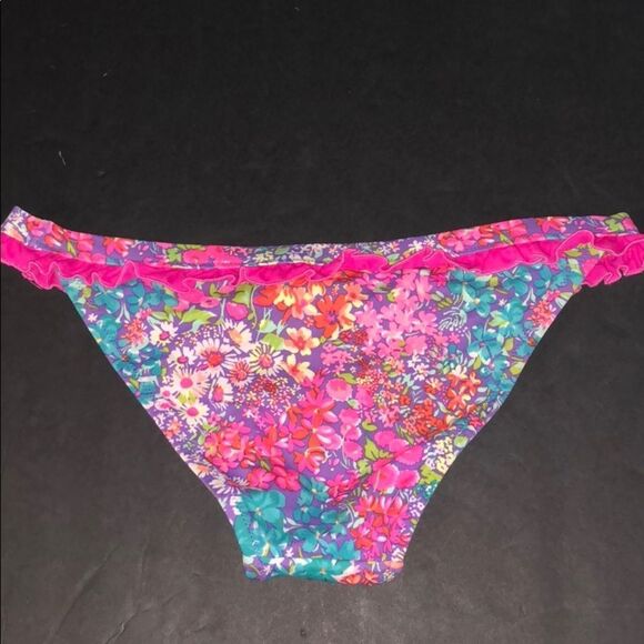 Victoria's Secret Bikini Bottom - Picture 5 of 8